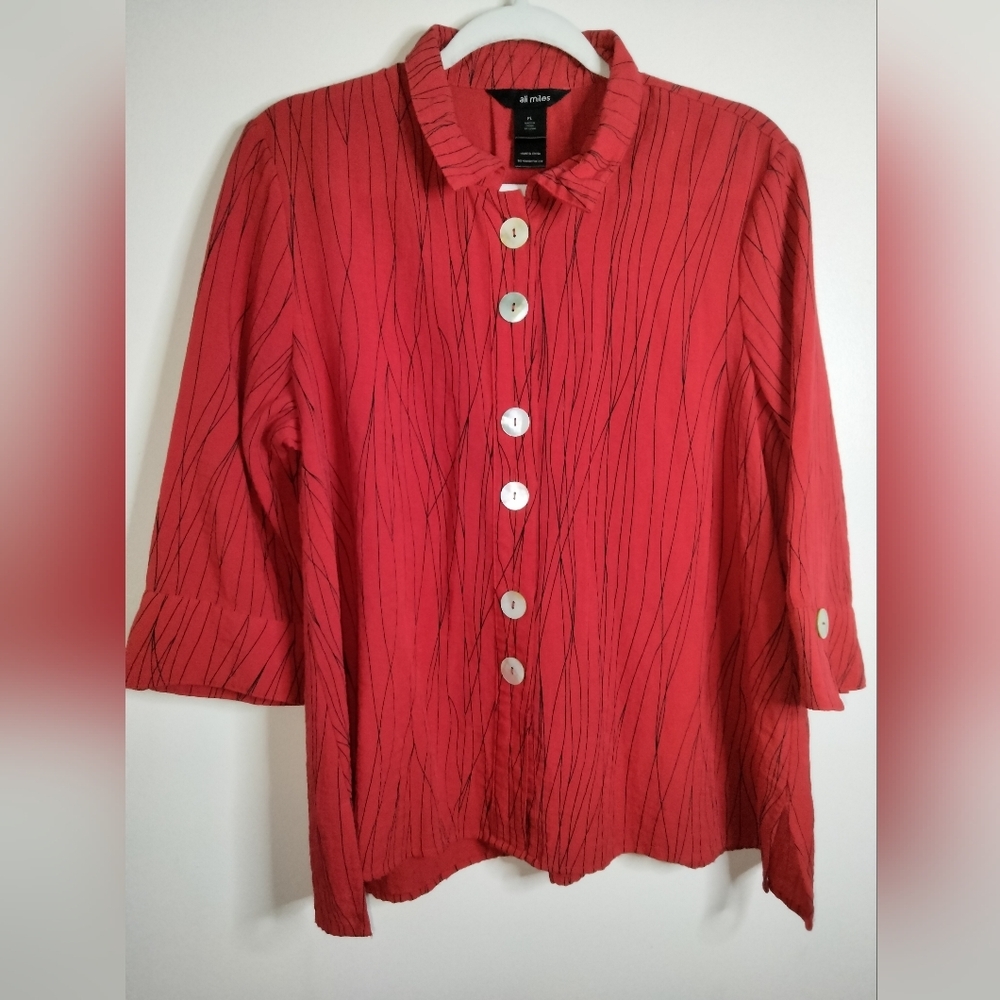 Ali Miles (Size Lp) Red & Black Print Stretch Button Down Front 3/4 Sleeves Top